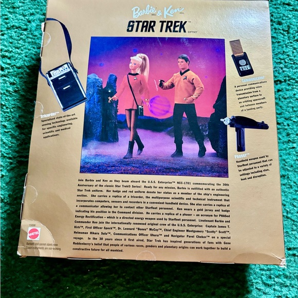 NIB.  NWOT. Vintage Barbie & Ken 30th anniversary collectors edition. Star Trek. - Picture 3 of 4